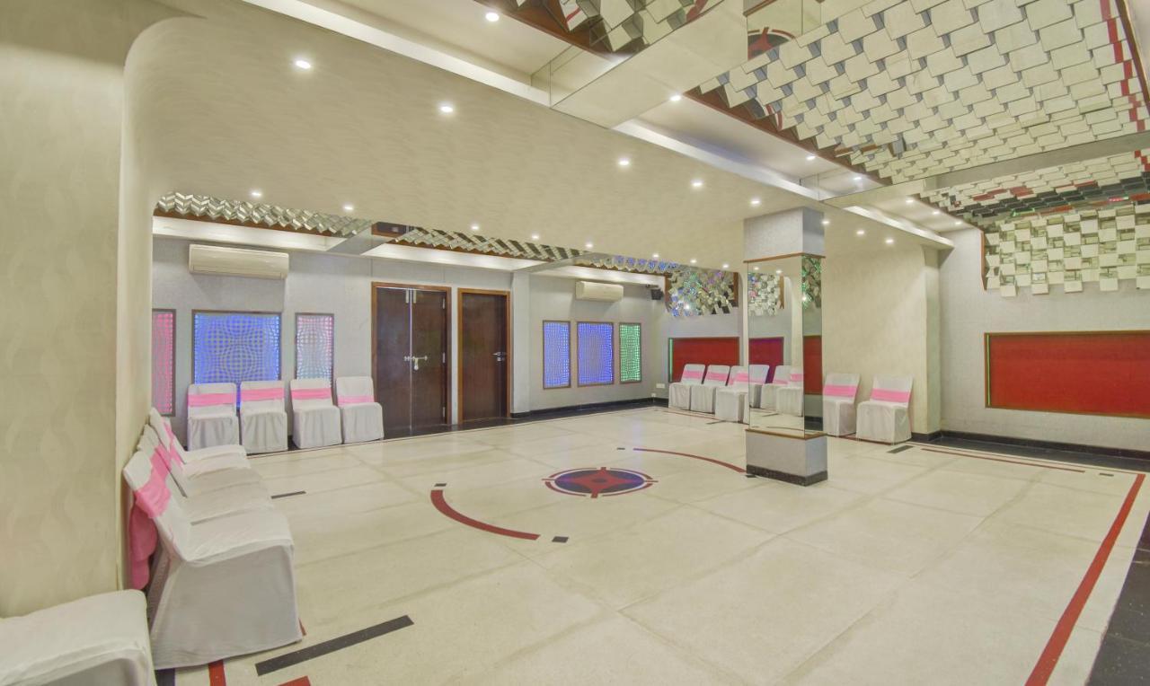 Treebo Rockland, Jaipur Hotel Exterior photo